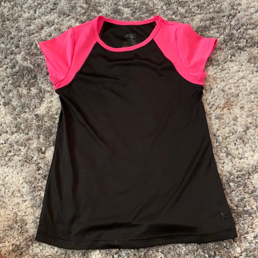 Danskin Now size L Kids Shirt. Dry fit material